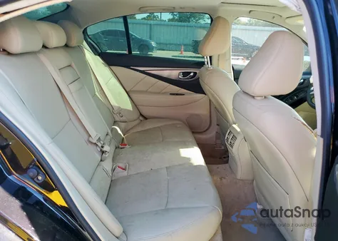 2015 Infiniti Q50 Base z USA, uszkodzony, nr VIN JN1BV7AP2FM349129